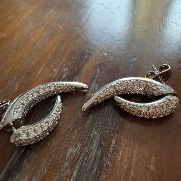 Elegant Silver Earrings horn style - Picture 3 of 5